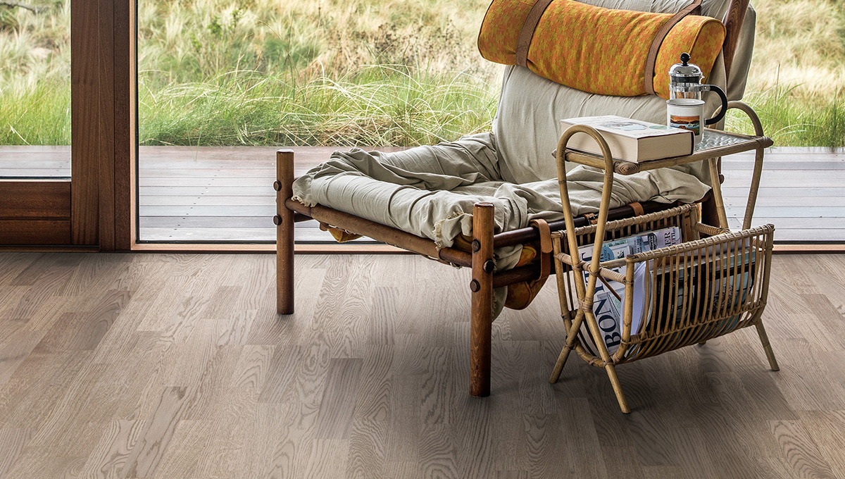 實木復(fù)合地板得高品牌打造寒冬暖窩家居? 3 實木復(fù)合地板得高品牌打造寒冬暖窩家居? 3