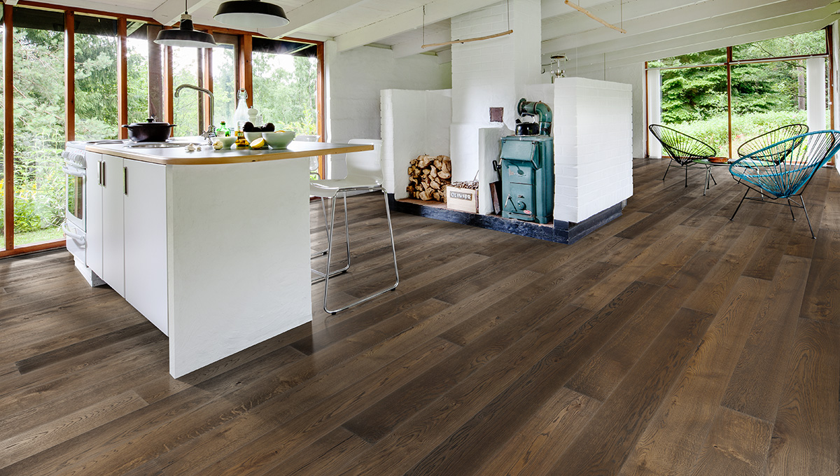 實木復(fù)合地板得高品牌打造寒冬暖窩家居? 2 實木復(fù)合地板得高品牌打造寒冬暖窩家居? 2