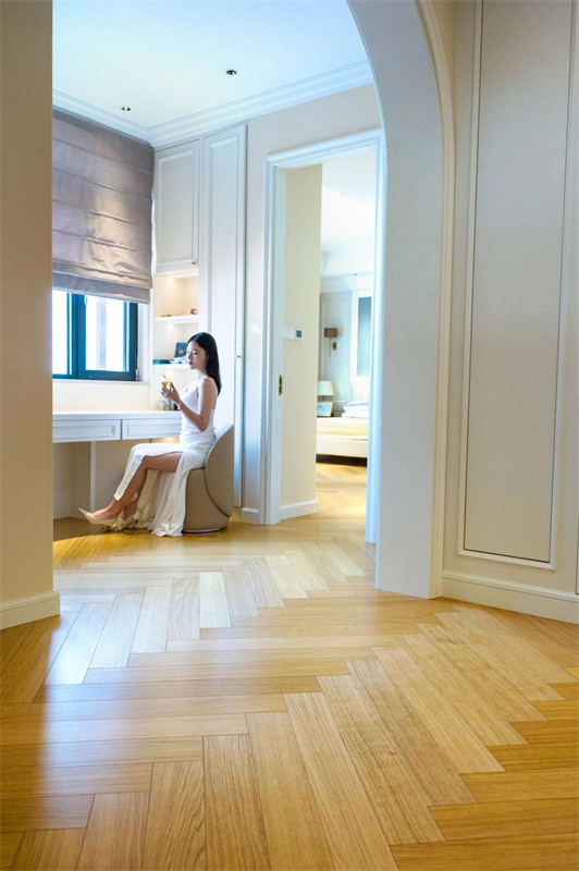 Room Tour|一線臨湖庭院,高階生活的藝術(shù)想象 image5